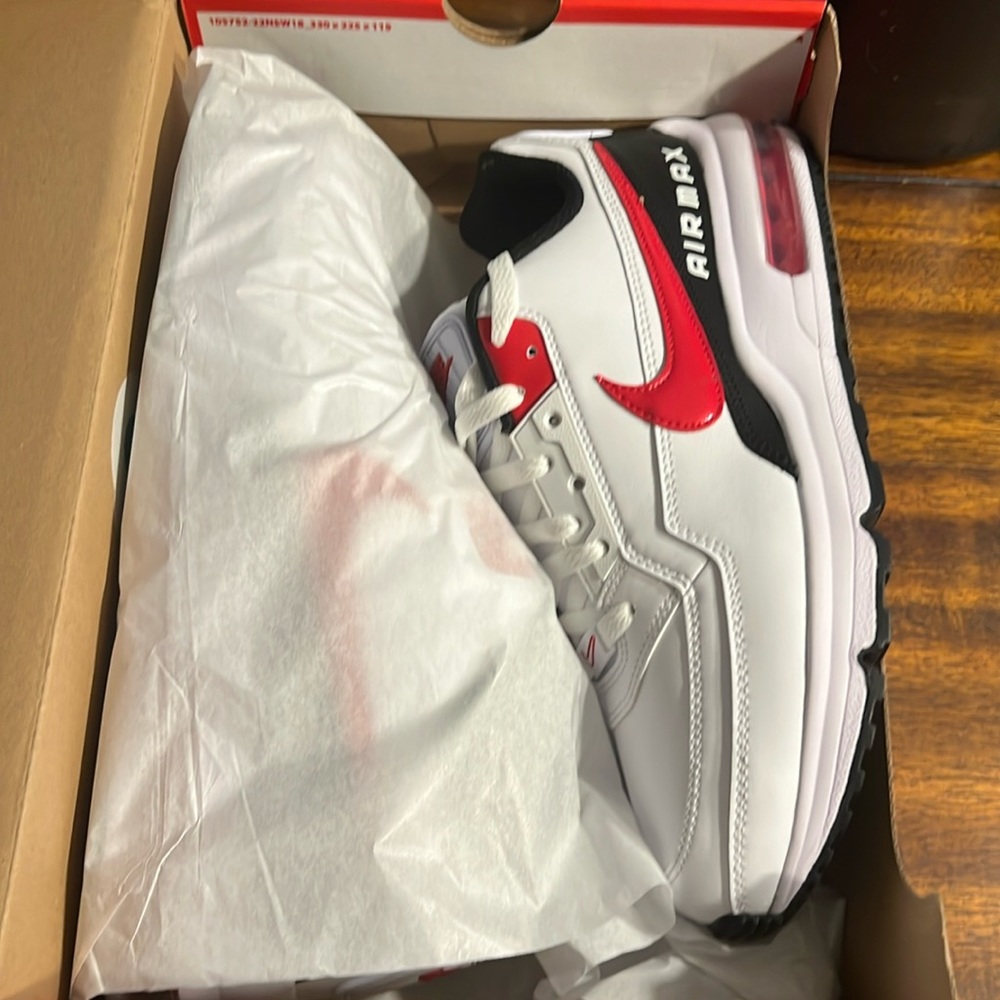 NWT Nike Air Max LTD 3